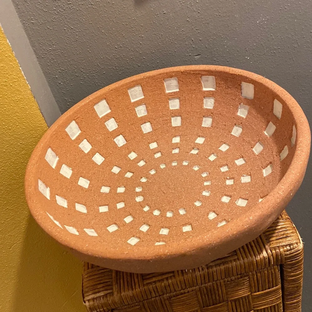 NWT PIER 1 Terracotta 12.5” Diameter Decorative Bowl